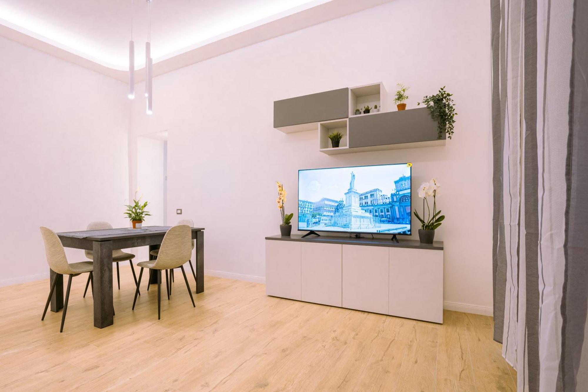 Song House Apartment Centro Storico 7 Pax 나폴리 외부 사진
