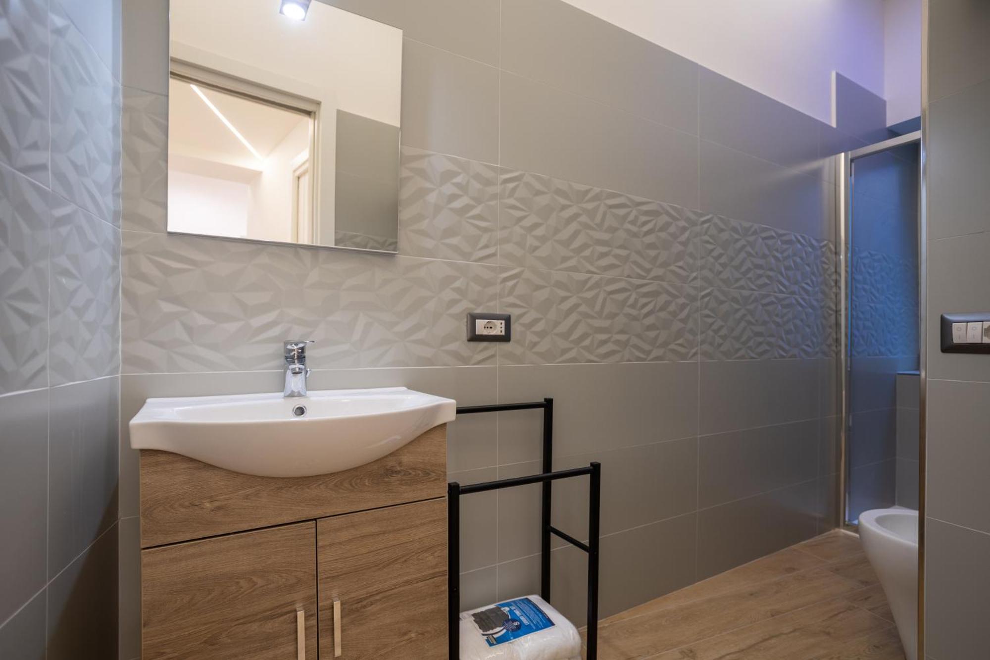 Song House Apartment Centro Storico 7 Pax 나폴리 외부 사진